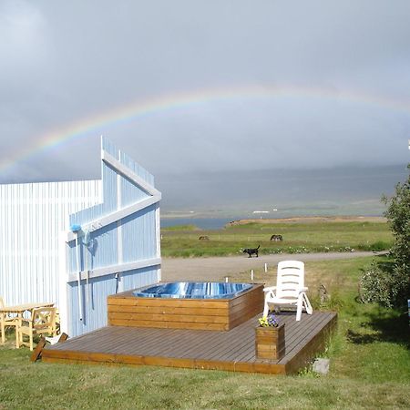 Guesthouse Petursborg Akureyri Exterior photo
