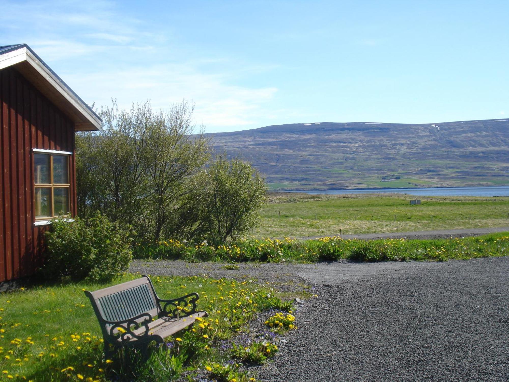 Guesthouse Petursborg Akureyri Exterior photo